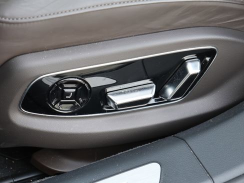 Used 2021 Audi A8 L 4.0T w/ Executive Plus Package image 31