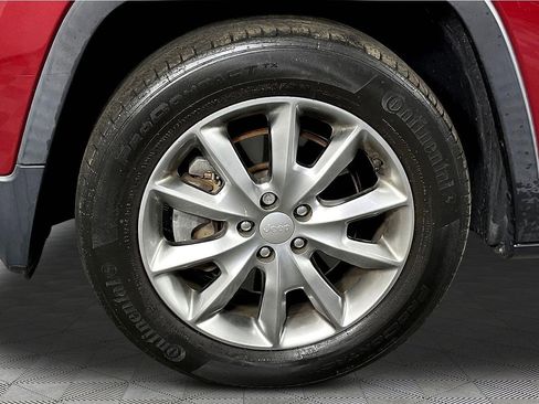 Used 2017 Jeep Cherokee Limited image 34