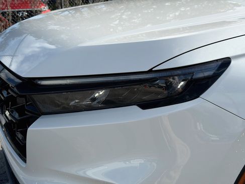 Used 2026 Honda CR-V Sport Touring image 9