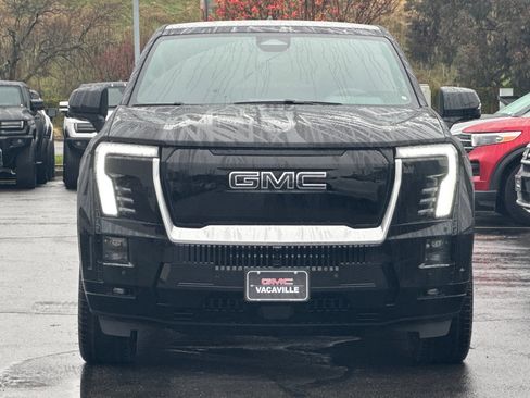New 2025 GMC Sierra EV Denali image 7