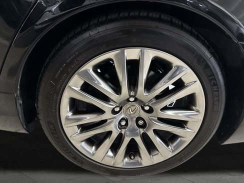 Used 2017 Lexus LS 460 image 21