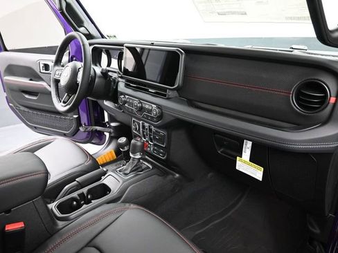 New 2026 Jeep Gladiator Rubicon AWD/4WD image 24