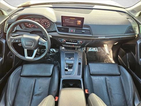 Used 2018 Audi Q5 2.0T Premium Plus w/ Premium Plus Package AWD/4WD image 22