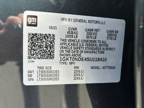 New 2025 GMC Hummer EV 2X w/ LPO, Dark Essentials Package image 34