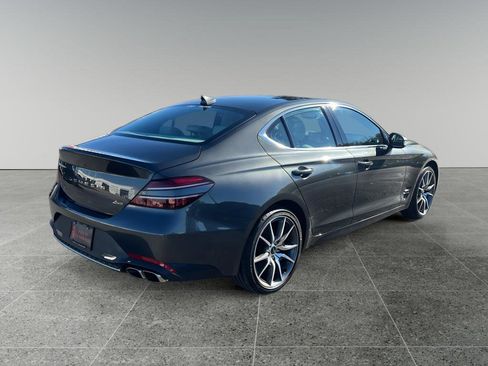 Used 2023 Genesis G70 2.0T image 6