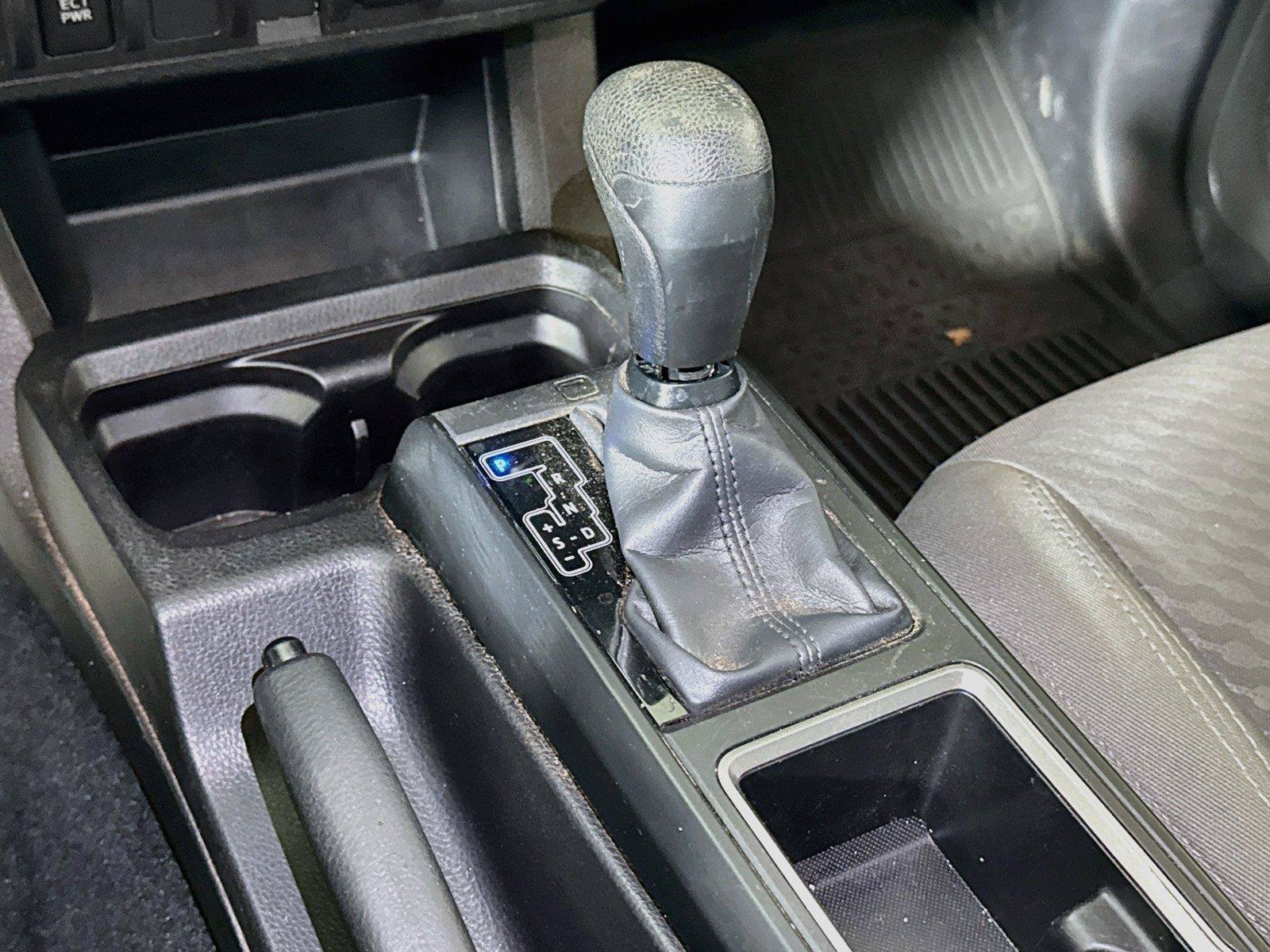 Used 2022 Toyota Tacoma SR AWD/4WD image 15