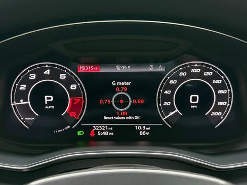 Used 2021 Audi RS 7 Sportback w/ RS 7 Executive Package AWD/4WD image 28