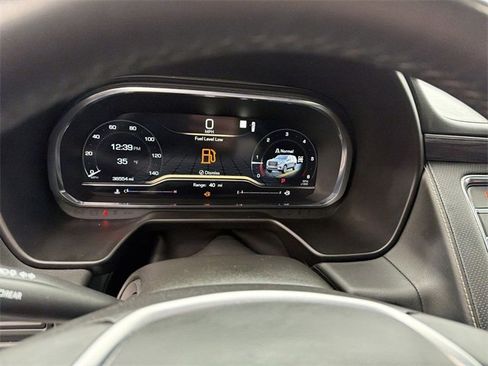 Used 2023 GMC Yukon SLT image 19