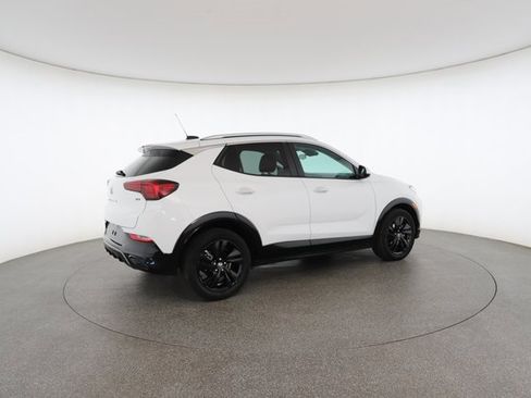 Used 2024 Buick Encore GX Sport Touring image 19