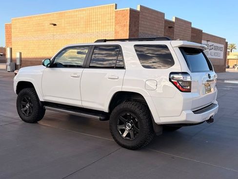 Used 2021 Toyota 4Runner Trail Special Edition RWD image 9
