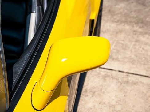 Used 2006 Chevrolet Corvette Z06 w/ Preferred Equipment Group image 37