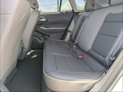 New 2026 Chevrolet Trax ACTIV w/ Driver Confidence Package FWD image 14