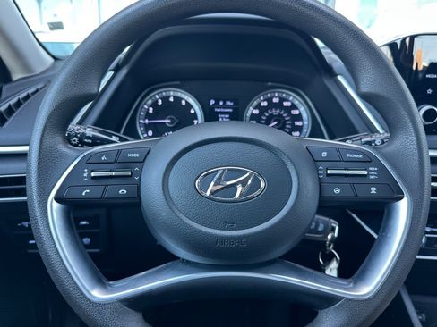 Used 2023 Hyundai Sonata SE FWD image 21