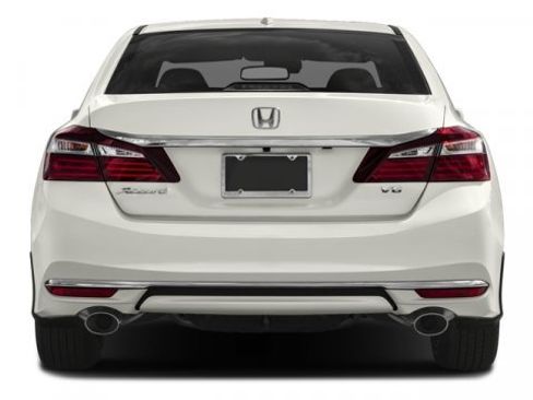 Used 2017 Honda Accord EX-L image 5