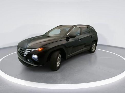 Used 2024 Hyundai Tucson SEL AWD/4WD image 2