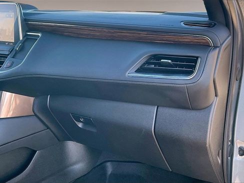 Used 2021 Chevrolet Tahoe High Country image 16