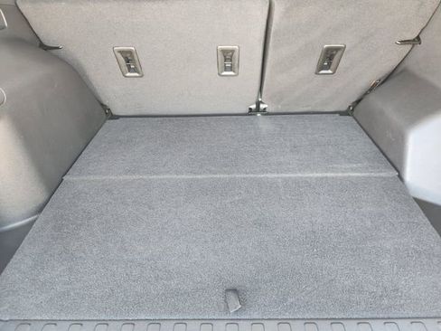 Used 2023 Chevrolet Equinox LT image 32