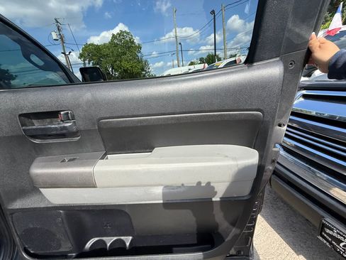 Used 2012 Toyota Tundra 4x4 CrewMax w/ TRD Off-Road Pkg image 19