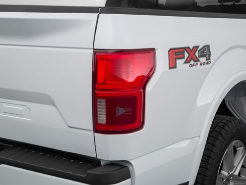 Used 2019 Ford F150 King Ranch w/ Equipment Group 601A Luxury AWD/4WD image 52