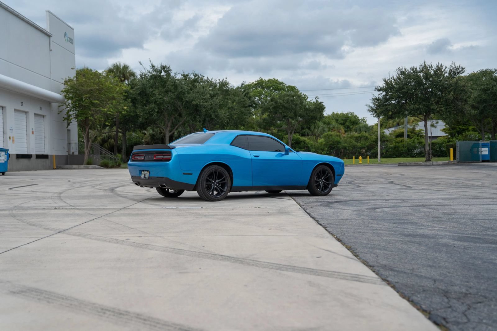 Used 2018 Dodge Challenger SXT Plus RWD image 4