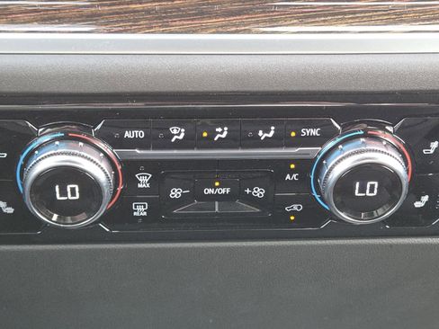 Used 2026 GMC Sierra 1500 Elevation image 31