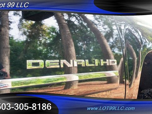 Used 2014 GMC Sierra 2500 Denali w/ Suspension Package, Off-Road AWD/4WD image 37
