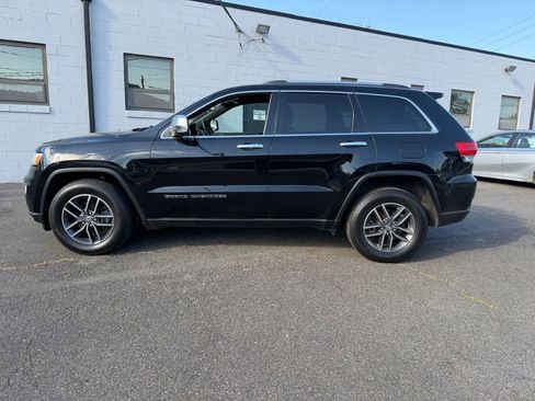 Used 2017 Jeep Grand Cherokee Limited AWD/4WD image 15