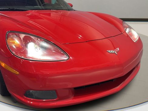 Used 2006 Chevrolet Corvette Convertible w/ Preferred Equipment Group image 30