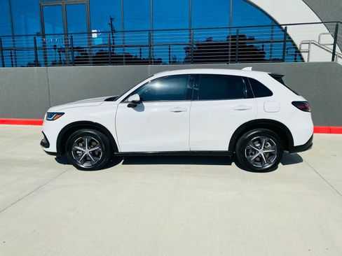 Used 2024 Honda HR-V EX-L image 5