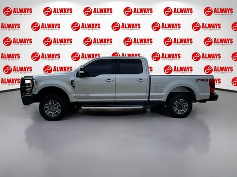 Used 2022 Ford F250 Lariat w/ Lariat Value Package AWD/4WD image 10