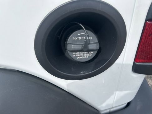 Used 2023 Jeep Wrangler Sport S image 35