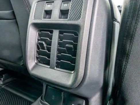 Used 2025 Ford Bronco Big Bend image 15