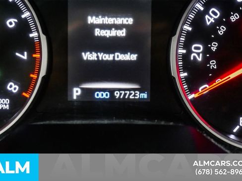 Used 2020 Toyota RAV4 LE FWD image 55