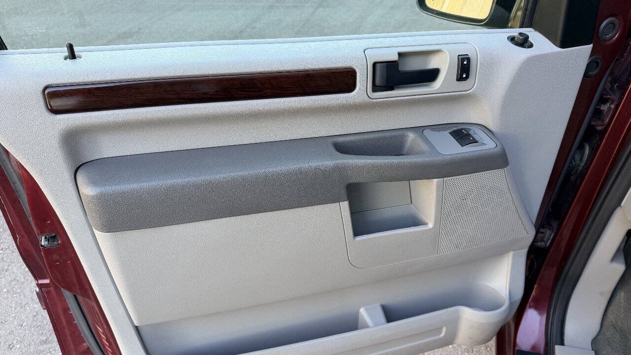 Used 2006 Ford Freestar SEL FWD image 8