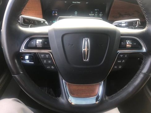 Certified 2023 Lincoln Navigator Black Label image 16