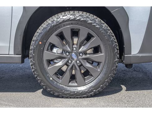 Certified 2024 Subaru Outback Onyx Edition AWD/4WD image 9