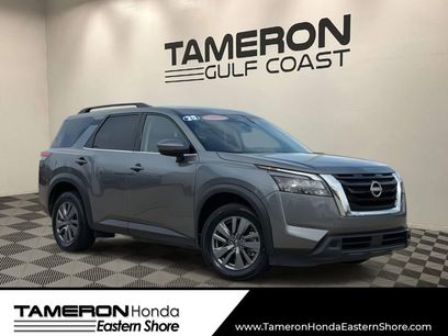 Used 2025 Nissan Pathfinder SV