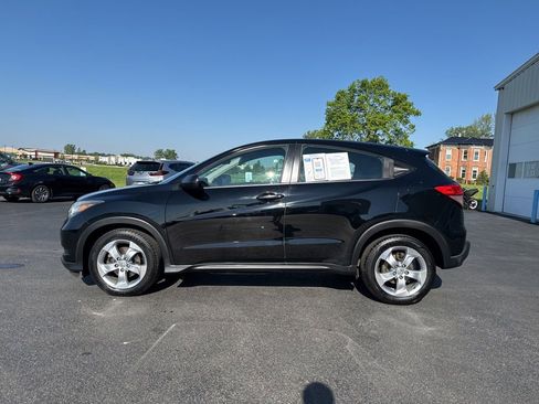 Used 2016 Honda HR-V LX image 4