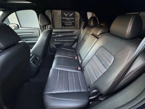 Used 2025 Honda CR-V Sport-L image 17