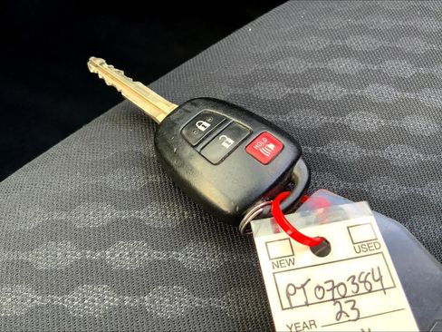 Used 2023 Toyota Tacoma SR5 RWD image 14
