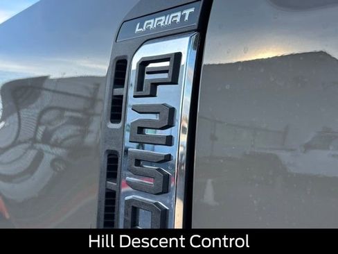 New 2026 Ford F250 Lariat w/ Lariat Ultimate Package image 20