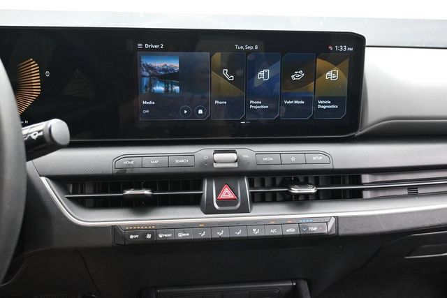 Used 2025 Kia K4 FWD image 23