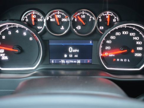 Used 2019 Chevrolet Silverado 1500 LT image 12