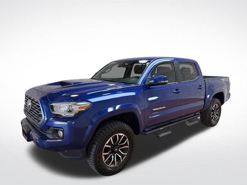 Used 2022 Toyota Tacoma TRD Sport w/ Technology Package AWD/4WD image 3