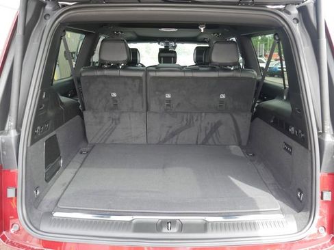 New 2026 Jeep Grand Wagoneer L Summit AWD/4WD image 13