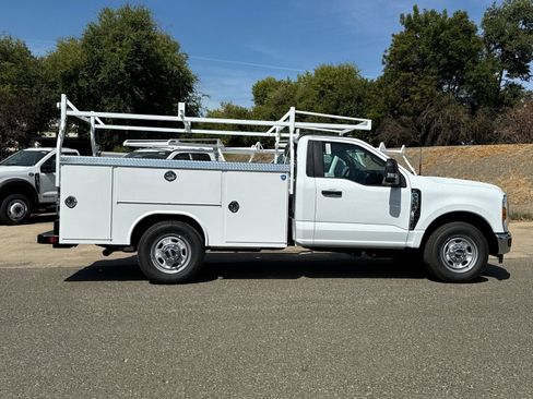 New 2025 Ford F350 XL w/ XL Chrome Package image 2