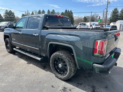 Used 2018 GMC Sierra 1500 SLT w/ SLT Premium Package image 6