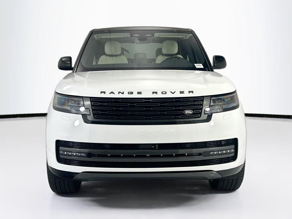 New 2026 Land Rover Range Rover SE AWD/4WD image 2