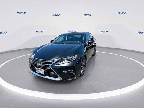 Used 2017 Lexus ES 350 w/ Navigation System Package FWD image 4