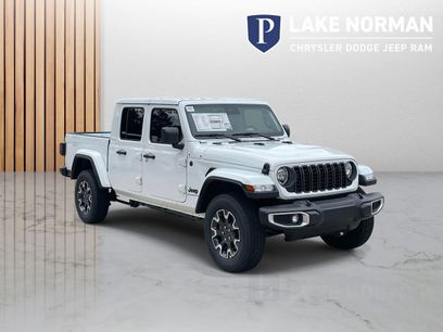 New 2025 Jeep Gladiator Sport w/ Premium Package